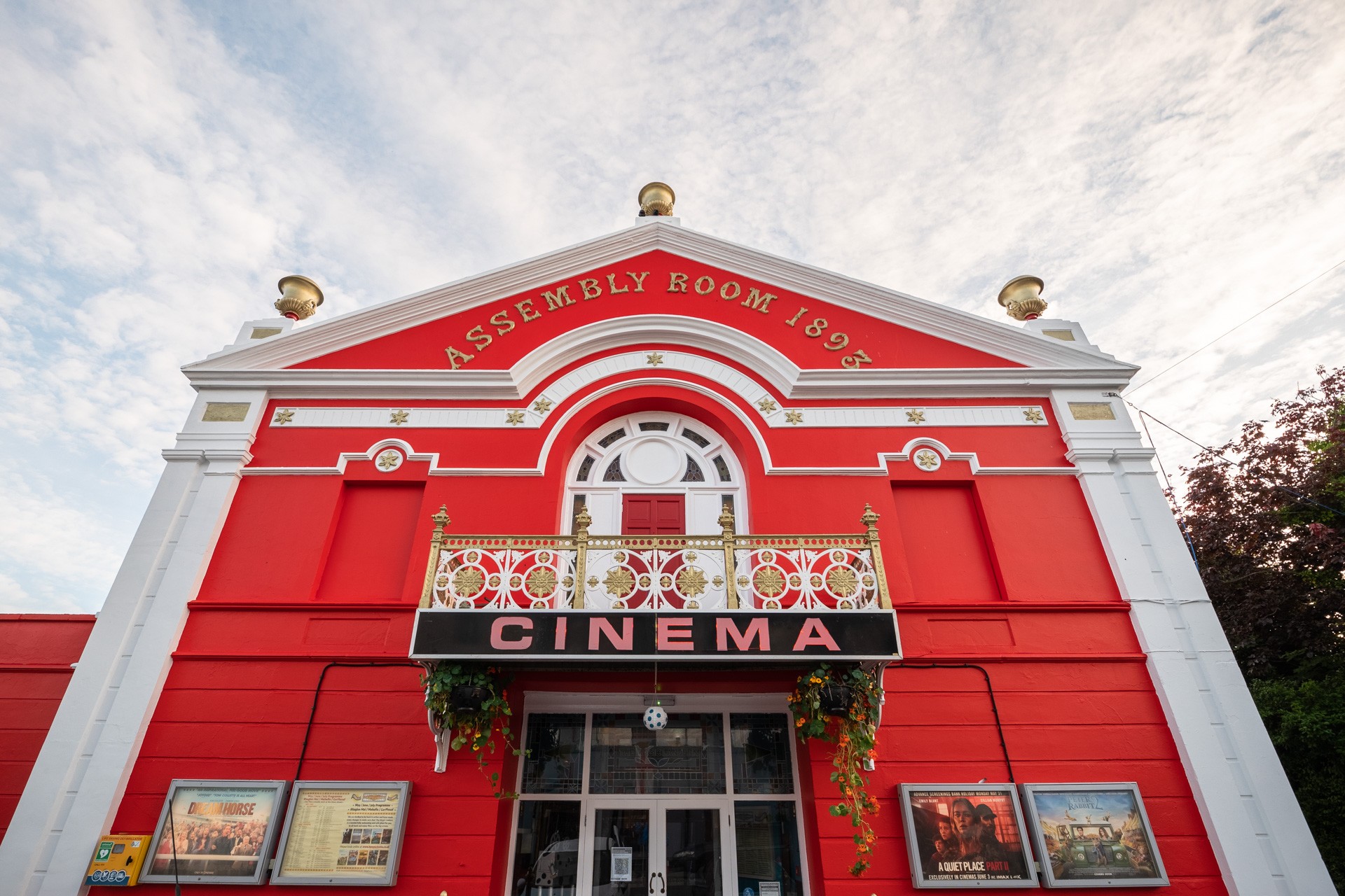 Magic Lantern Cinema
